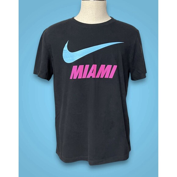 Men’s Nike Tee Black Neon Pink Blue Miami Size Large - Picture 1 of 6